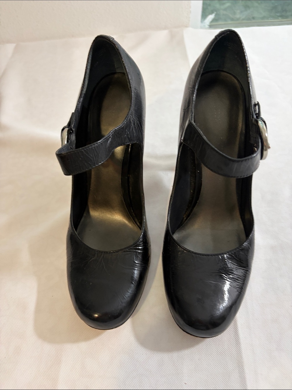 NineWest - Black Mary Jane Pumps - red heel Classic Women's Dress Heels